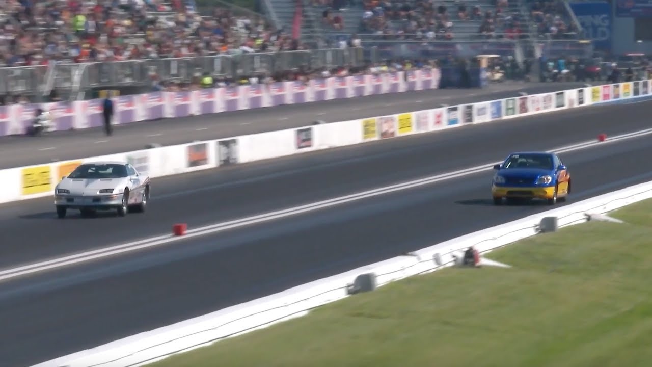 NHRA Midwest Nationals Super Stock Winner: Robert Cruzen