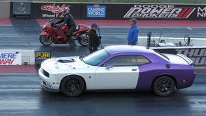 Cars vs Motorbikes - drag racing