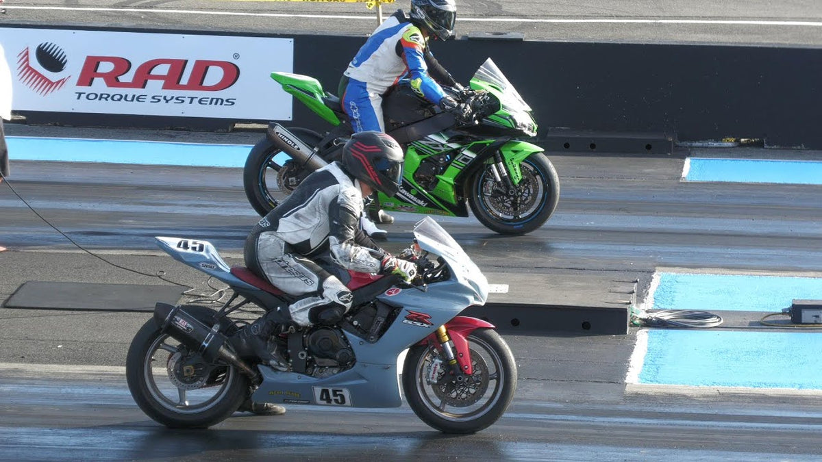 Kawasaki ZX10 vs Suzuki GSXR – Dragstrips.com